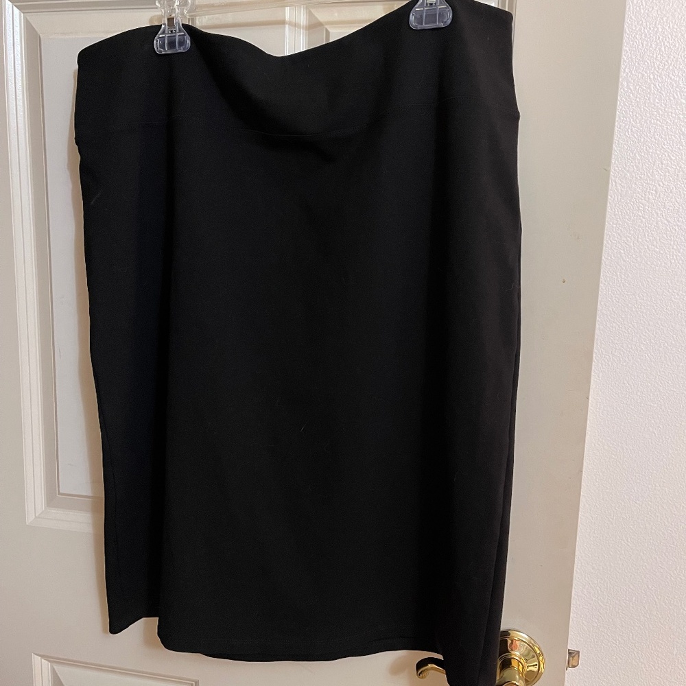 Plus size Halogen Ponte knit pencil skirt